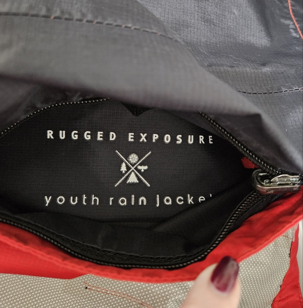 Rugged Exposure Red Packable Waterproof Rain Jacket - Picture 8 of 9